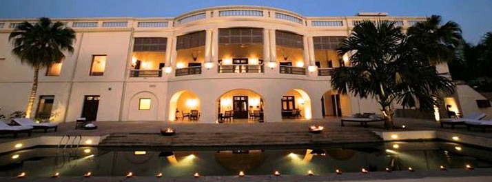 Taj Nadesar Palace - Varanasi 01.jpg